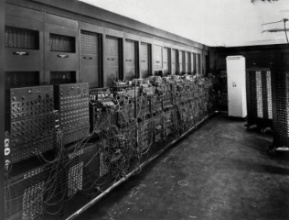 L'Eniac, uno dei primi calcolatori elettronici