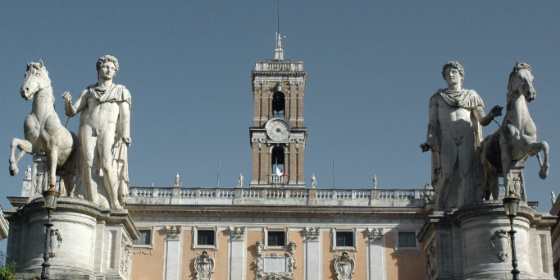 Le sculture di Dioscuri in Campidoglio a Roma